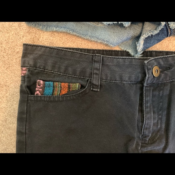 Assorted Blue/Black Jean Shorts - Size 0 to 2 - Picture 3 of 9